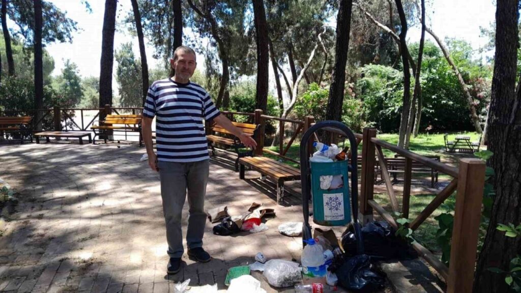 bu park bir gecede bu hale geldi 2dce7c9d8b16