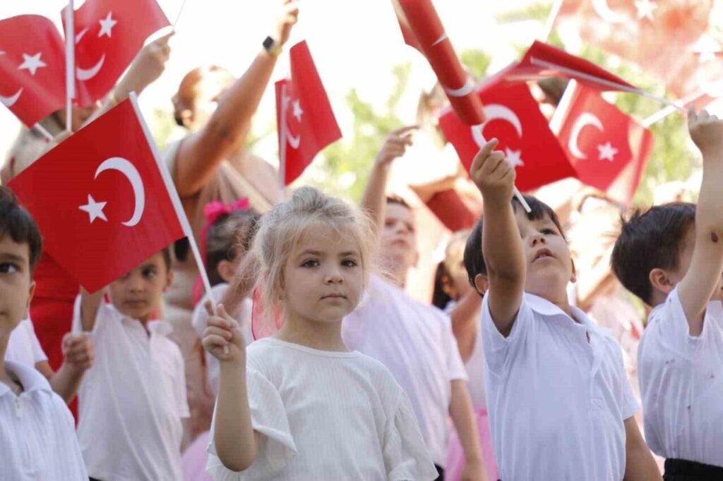 buyuksehirin cocuk gelisim merkezlerinde mezuniyet heyecani yasandi 4dbca240cc92
