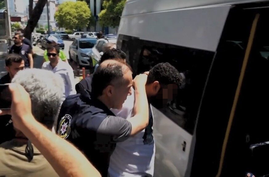 Söke'de hamile eşi ve yanındaki adamı öldüren katil böyle yakalandı 2 cifte cinayetin faili yakalandi a7a6352019f7
