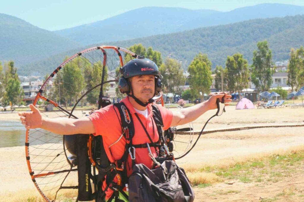 didimde gokyuzu rengarenk oldu havacilik festivali yogun ilgi gordu 688e41946269