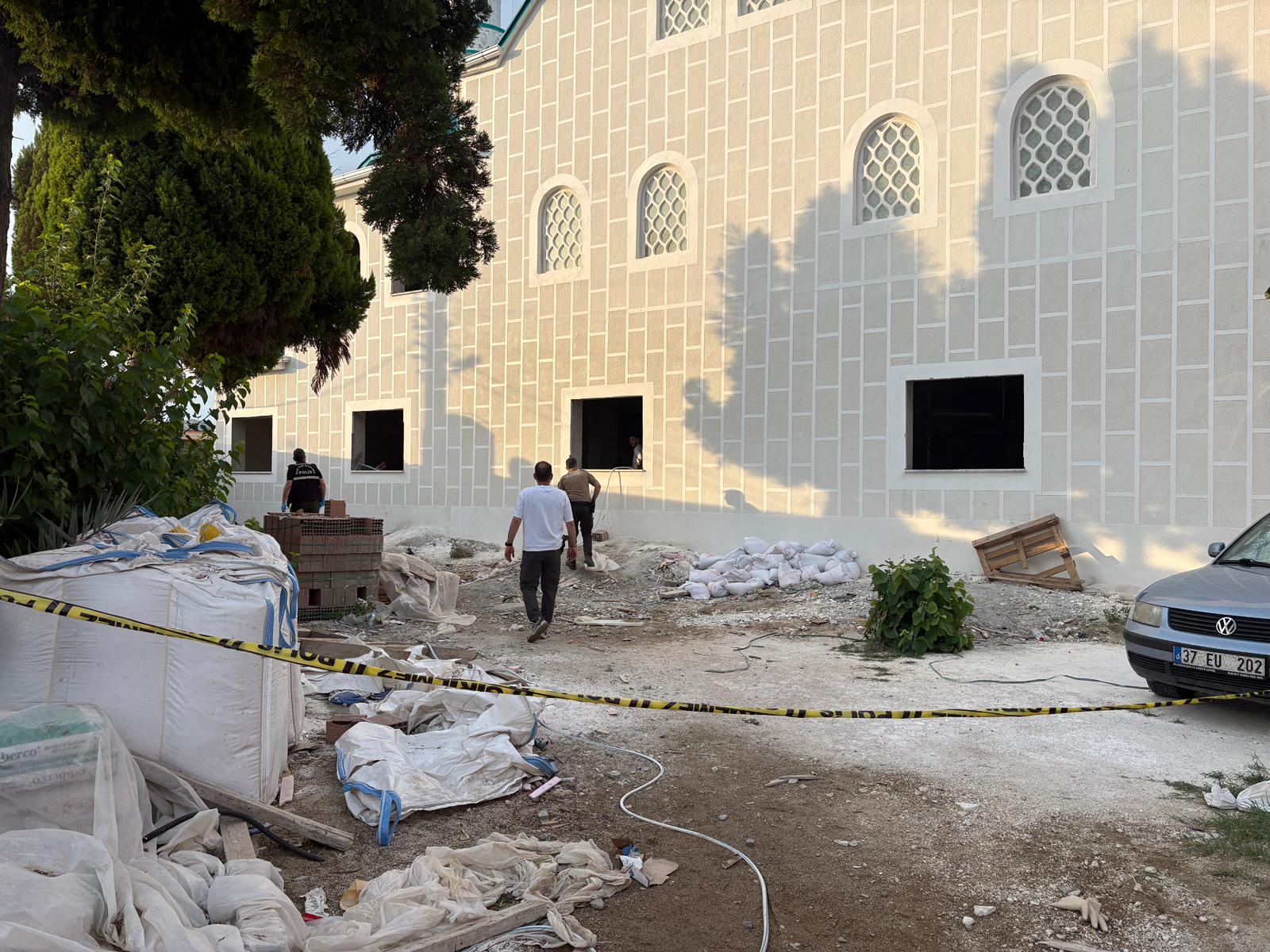 Aydın’daki cami inşaatında feci kaza: 1 ölü 1 yaralı