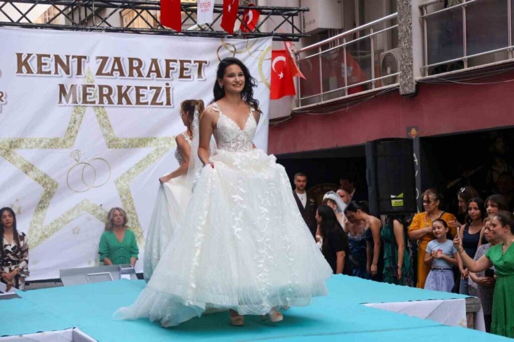 efeler belediyesi kent zarafet merkezi hizmete acildi 977d15b8d6eb