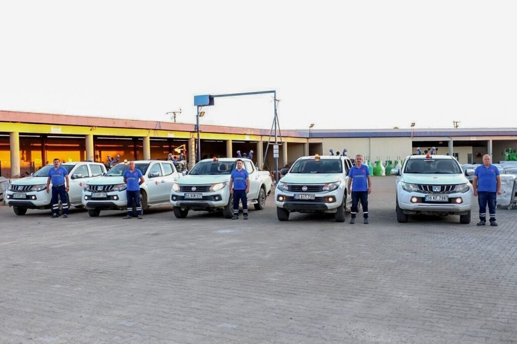 efeler belediyesi sinekle mucadelede sahaya indi 2e76de0782c1