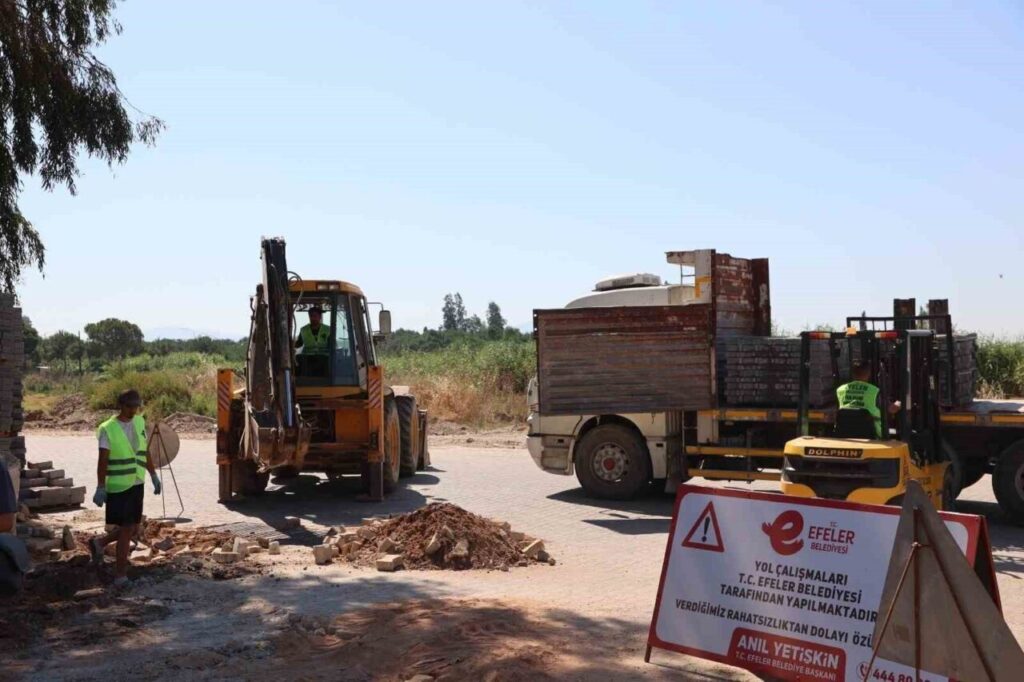 efeler belediyesinden sehir hastanesi yolunda calisma 5bb1df2e47a8