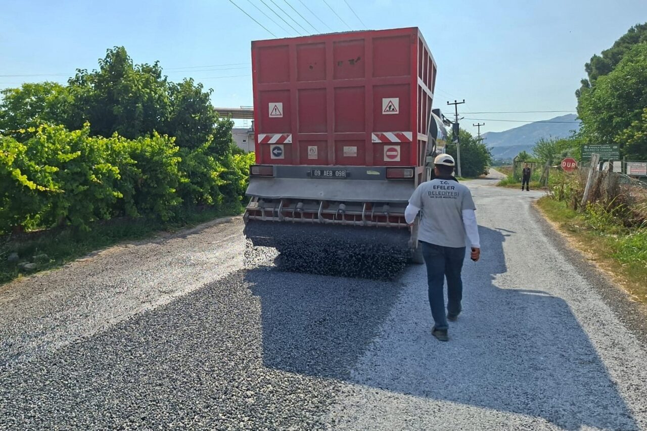 efelerde asfaltlama calismalari hiz kazandi 9d89a8d2db68