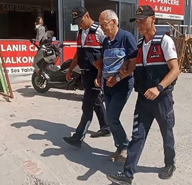 Aydın’da başkanın gözaltına alındığı anlar kamerada: 11 milyon liralık hareketlilik…