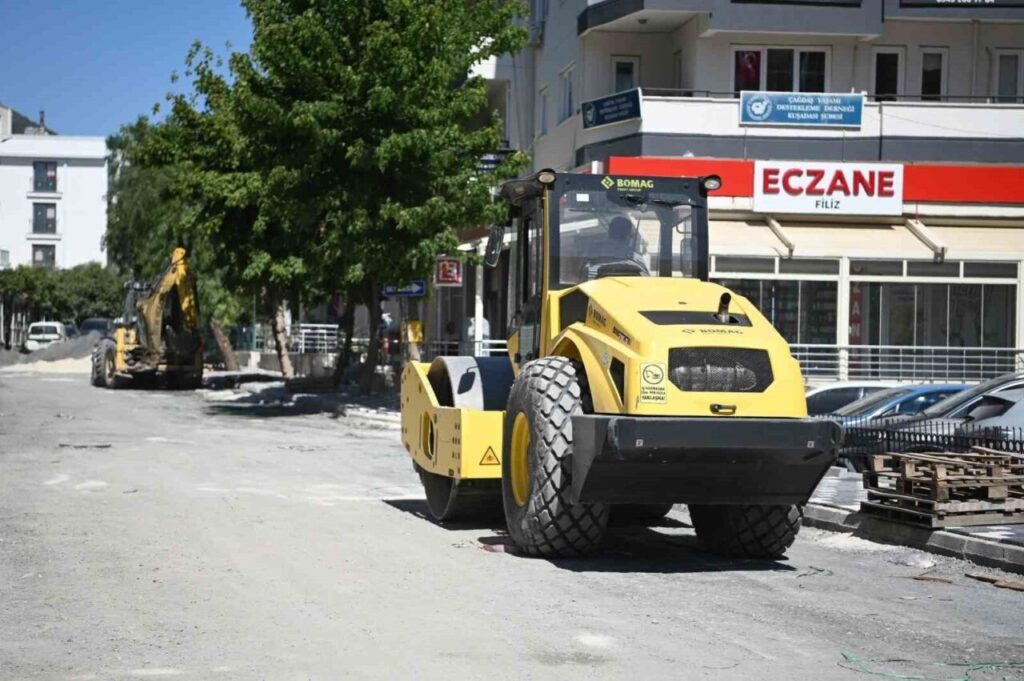 Kuşadası Cumhuriyet Mahallesi 5 bin metrekare daha yeni yola kavuşacak 4 kusadasi cumhuriyet mahallesi 5 bin metrekare daha yeni yola kavusacak 031fad3089b8