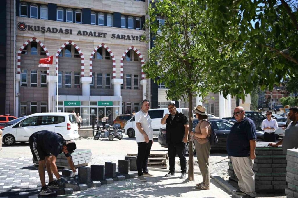 Kuşadası Cumhuriyet Mahallesi 5 bin metrekare daha yeni yola kavuşacak 3 kusadasi cumhuriyet mahallesi 5 bin metrekare daha yeni yola kavusacak 54ad9f581bce