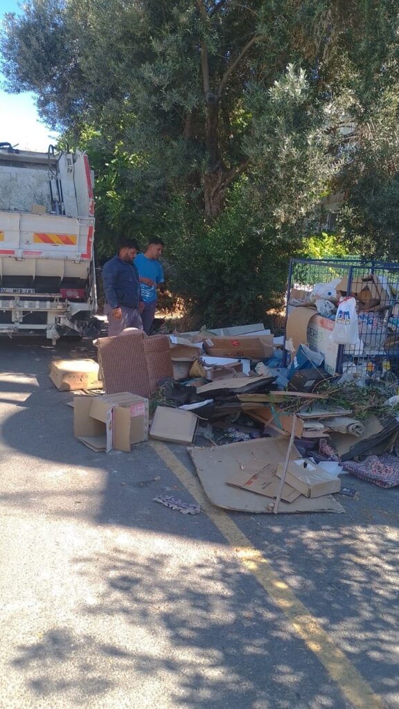 kusadasida bayramtatilinde 3 bin 67 ton cop toplandi c1b0723791ca