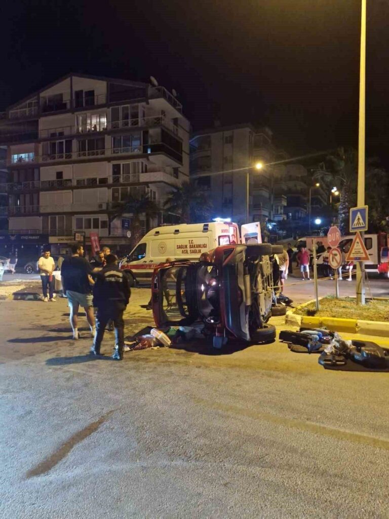 kusadasinda takla atan otomobilin surucusu yaralandi 1b70e85cca86
