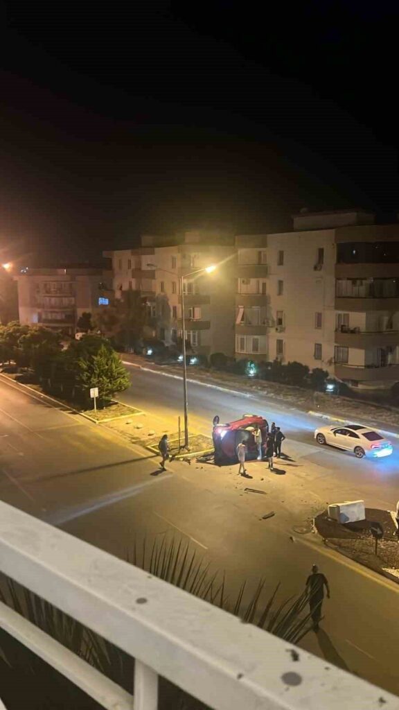 kusadasinda takla atan otomobilin surucusu yaralandi 92b1220fcba9