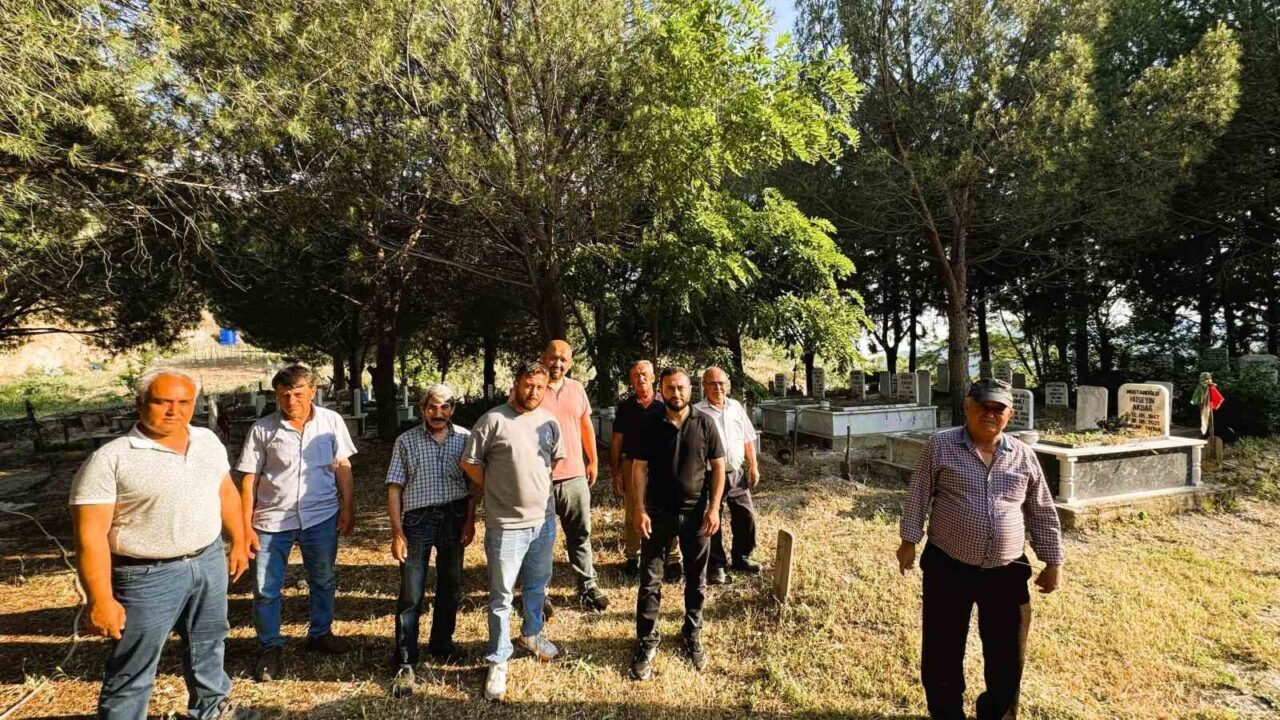 Mahalleye dönüşen bazı köylerde mezarlık sıkıntısı 1 mahalleye donusen bazi koylerde mezarlik sikintisi 2a1eafe9dfcc