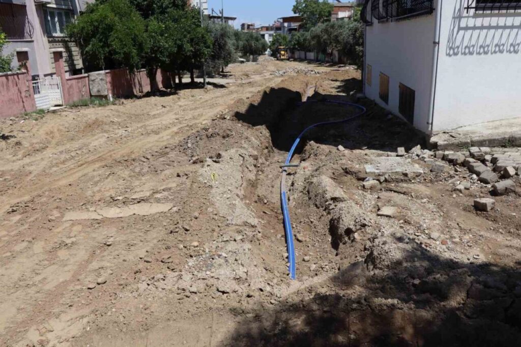 nazilli belediyesi yildiztepede yarim asirlik iyi icme suyu hattini yeniledi 5ecb70185022