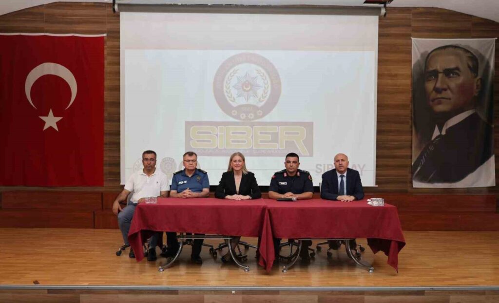 Nazilli’de siber güvenlik bilgilendirme semineri düzenlendi 8 nazillide siber guvenlik bilgilendirme semineri duzenlendi 1255916bb136