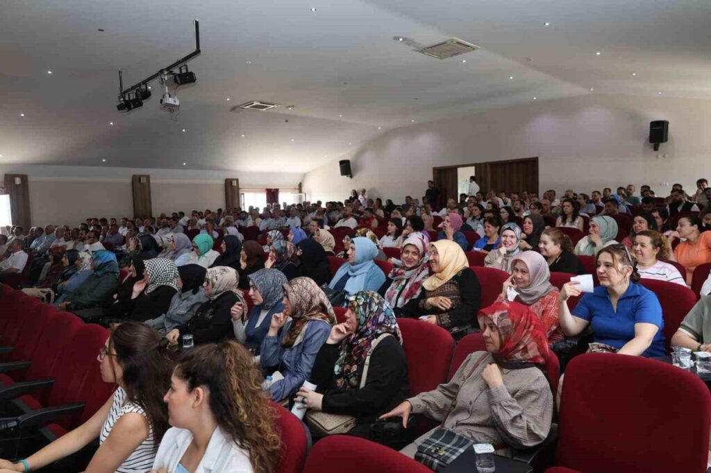 Nazilli’de siber güvenlik bilgilendirme semineri düzenlendi 7 nazillide siber guvenlik bilgilendirme semineri duzenlendi 1fb066af852c