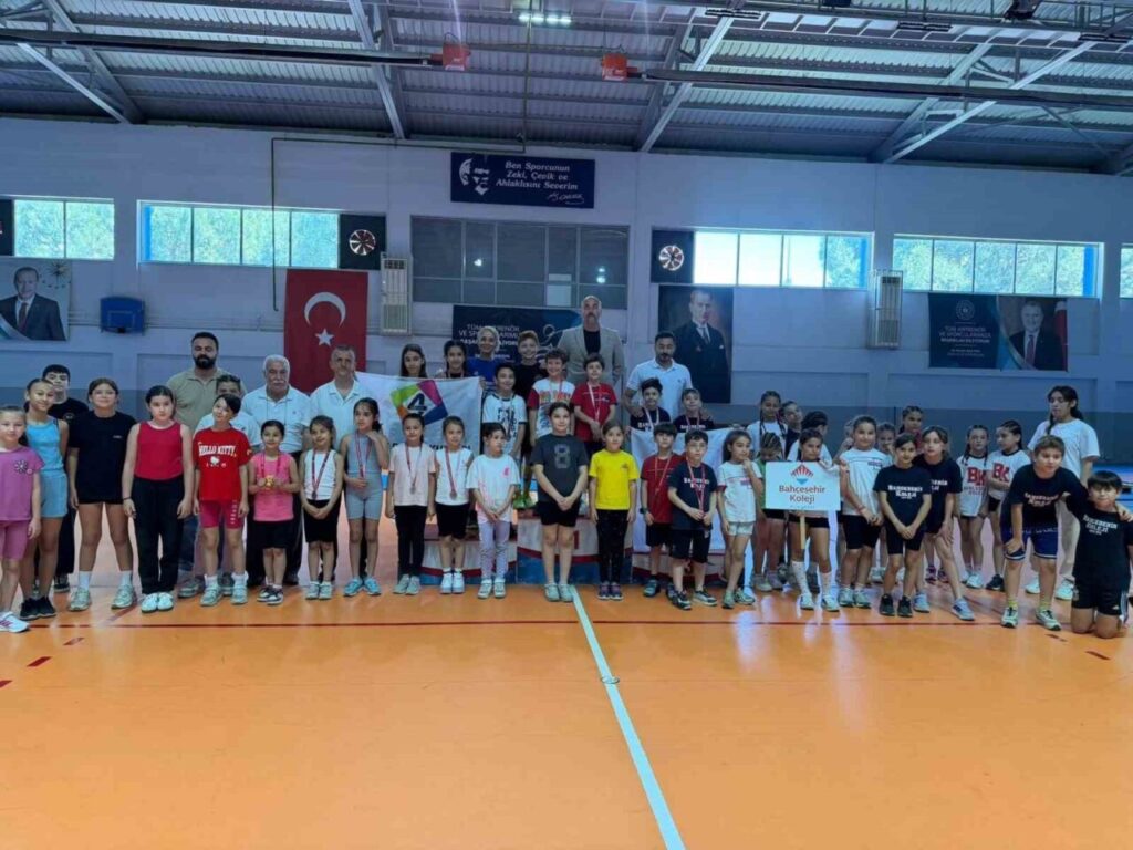okul sporlari parkur cimnastik musabakalari nazillide yapildi 74546b507f61