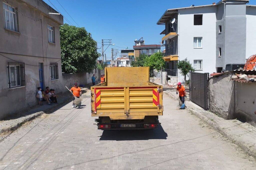 ovaeymir mahallesinde temizlik calismasi yapildi 77512cbd089d
