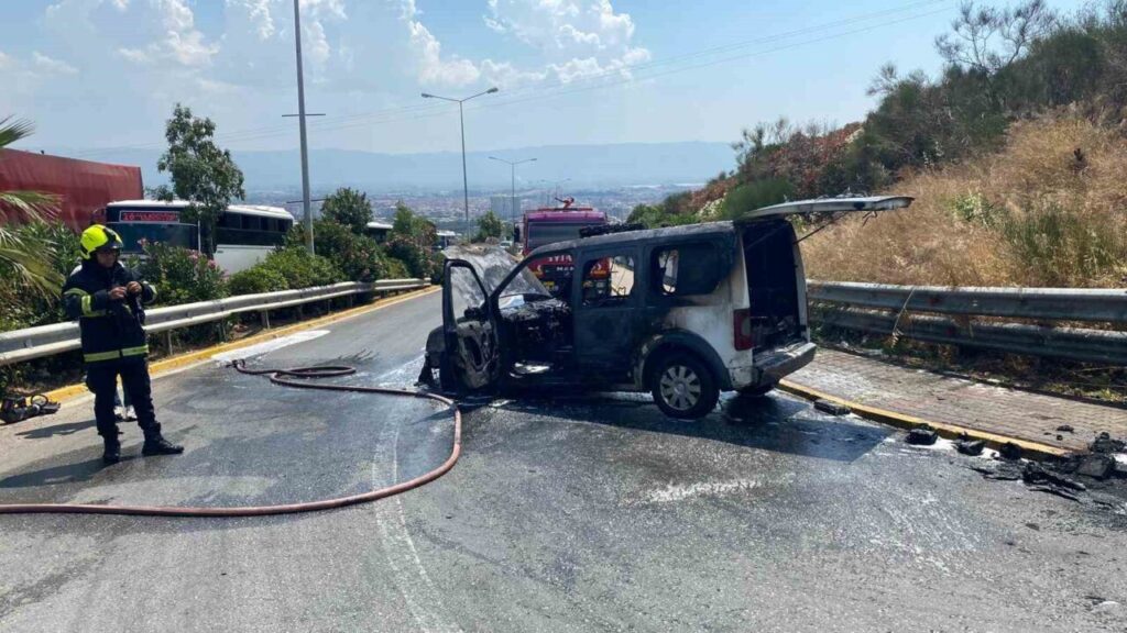 polis araci alevlere teslim oldu cd50acd36d22