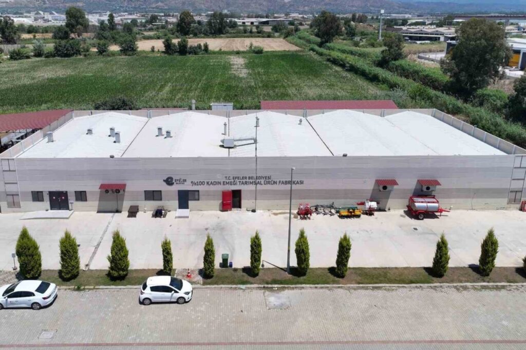 Tarımsal Ürün Fabrikası ile kadınlar üretiyor Efeler kazanıyor 6 tarimsal urun fabrikasi ile kadinlar uretiyor efeler kazaniyor 7586fb88b2cb