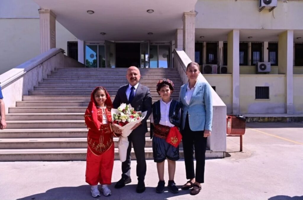 Vali Varol, Nazilli’de incelemelerde bulundu 3 vali varol nazillide incelemelerde bulundu 76b22ec35e58