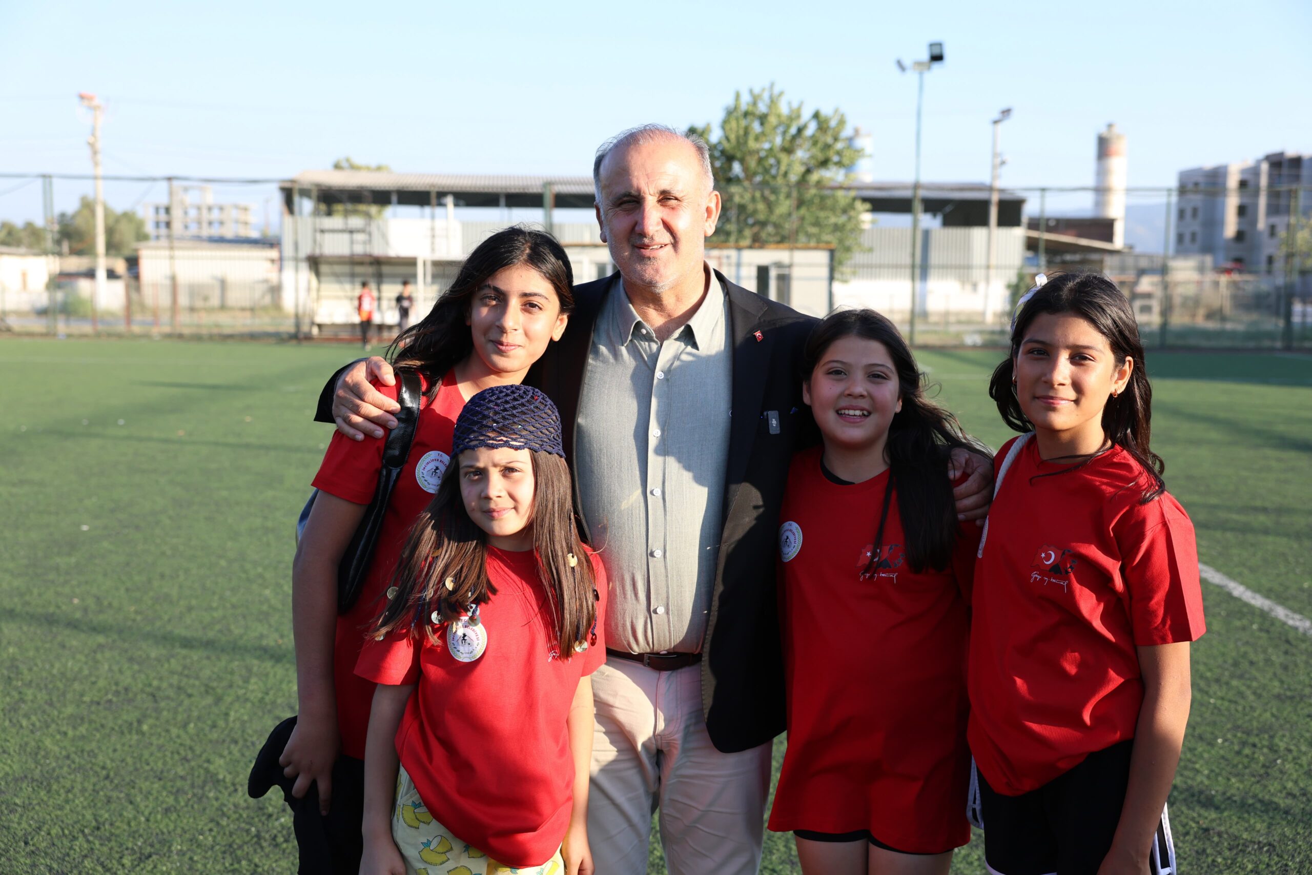 İncirliova’da Yaz Spor Okulları Coşkusu Başladı