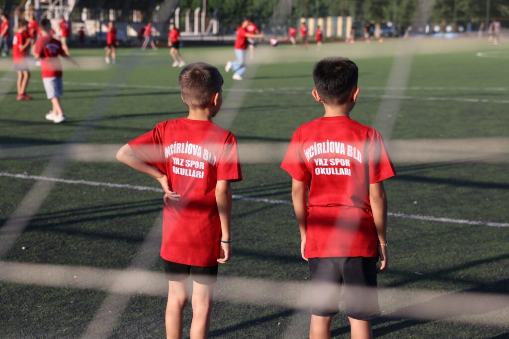 İncirliova’da Yaz Spor Okulları Coşkusu Başladı 4 1000167452