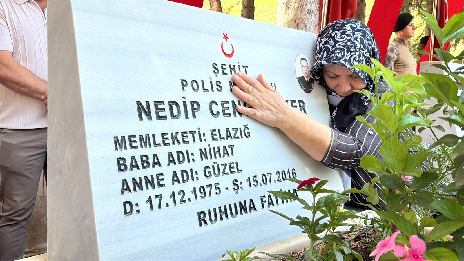 Aydın’da 15 Temmuz şehidinin annesi yürek dağladı