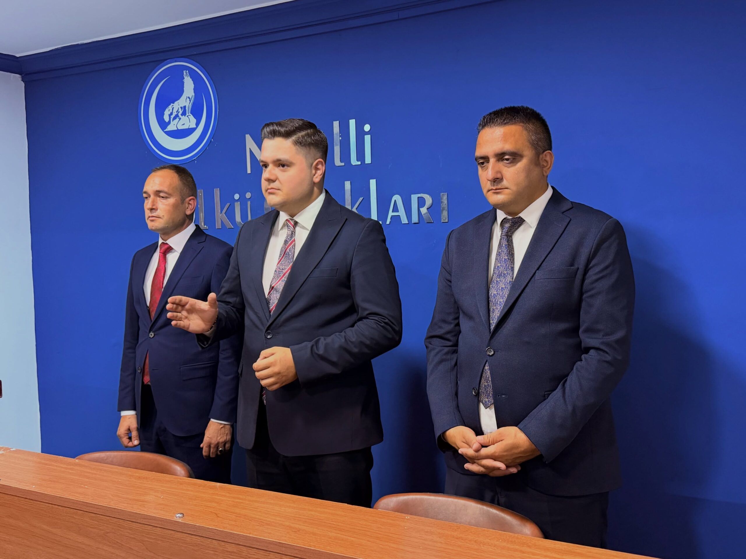 Nazilli'de Ülkücülere yeni başkan: Özmen devretti, Korkmaz başladı 24 Nazilli’de Ülkücülere yeni başkan: Özmen devretti, Korkmaz başladı