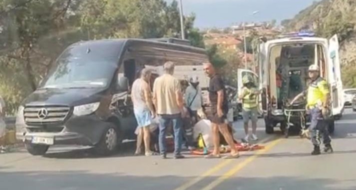Feci ölüm: Ağabeyinin kullandığı otomobilden fırladı