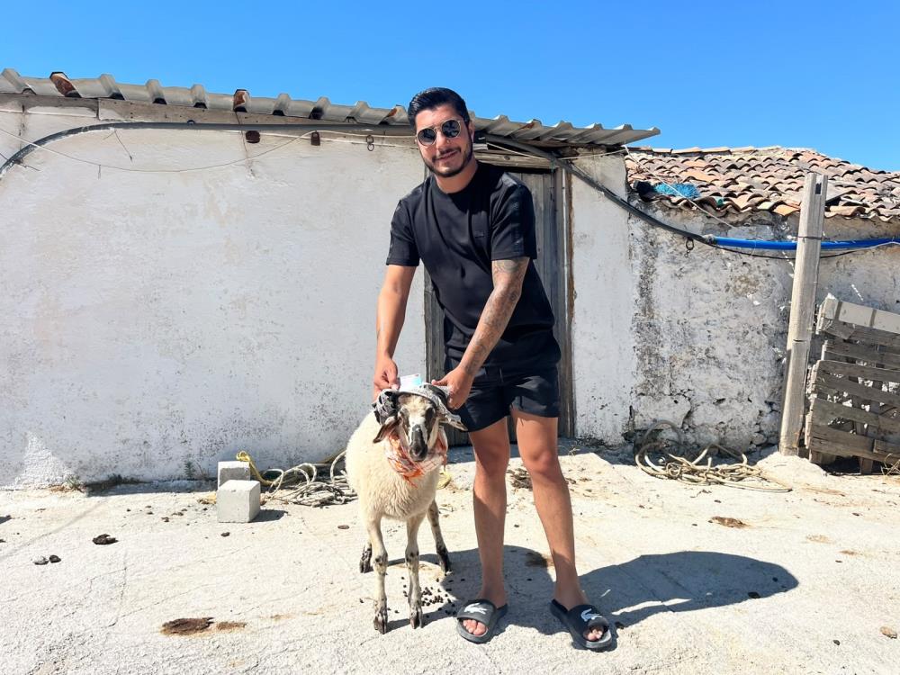 Yıllar sonra ehliyetine kavuşunca kurban kesti