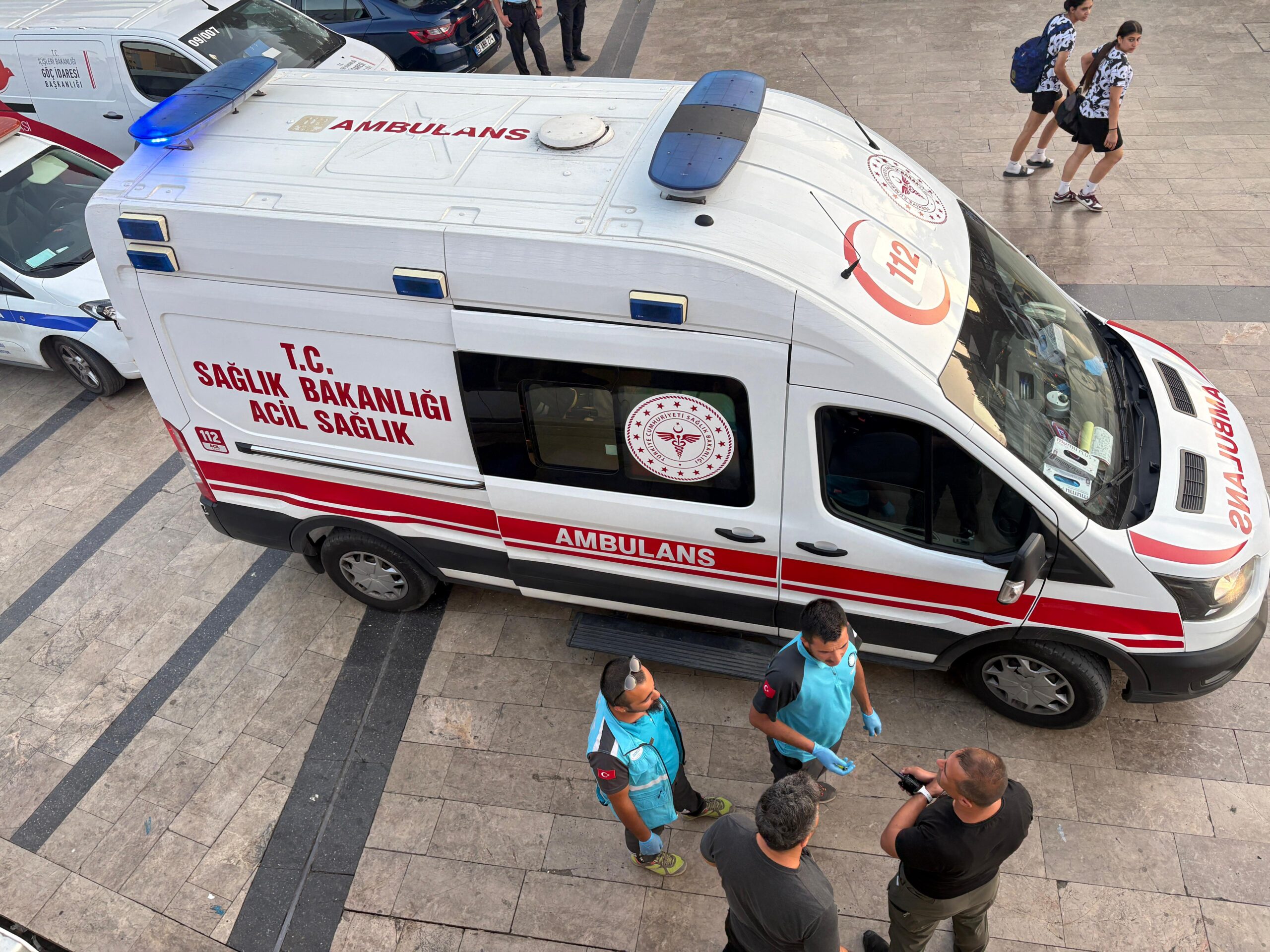 Aydın’da genç kızlar tuvalette baygın bulundu!