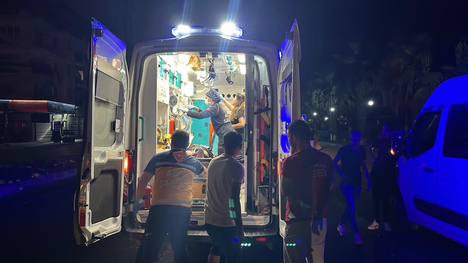 Aydın’da gece vakti korkutan kaza: Dörtlüleri fark etmeyen kardeşler yaralandı