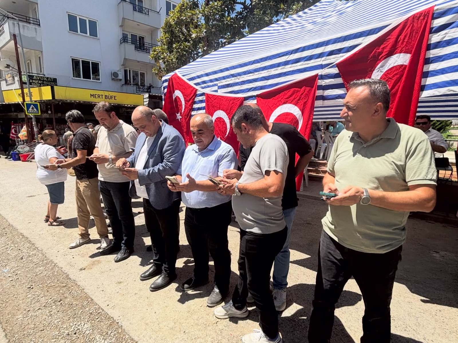 CHP Bozdoğan’da toplu istifa: Yeni Parti saflarına katıldılar