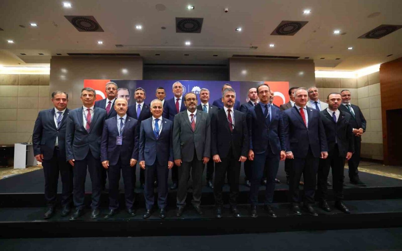ADÜ, ’Çalışma Hayatında Dijital Dönüşüm’ seminerinde temsil edildi 4 ADÜ, ’Çalışma Hayatında Dijital Dönüşüm’ seminerinde temsil edildi