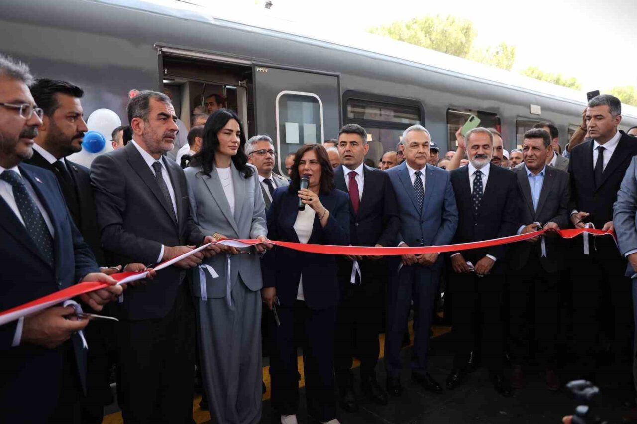 ayban banliyo hatti hizmete acildi 13a7ec3184f1