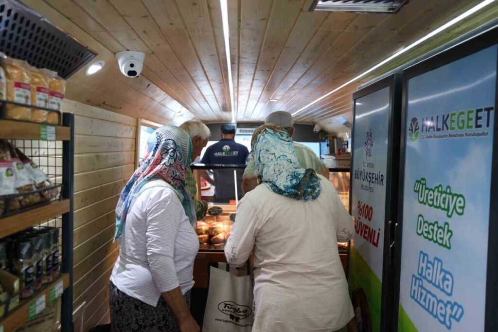 Aydın Büyükşehir Belediyesi Mobil Ağız ve Diş Sağlığı Klinikleri’ne vatandaşlardan yoğun ilgi 3 aydin buyuksehir belediyesi mobil agiz ve dis sagligi kliniklerine vatandaslardan yogun ilgi 86d94ee2a1c2