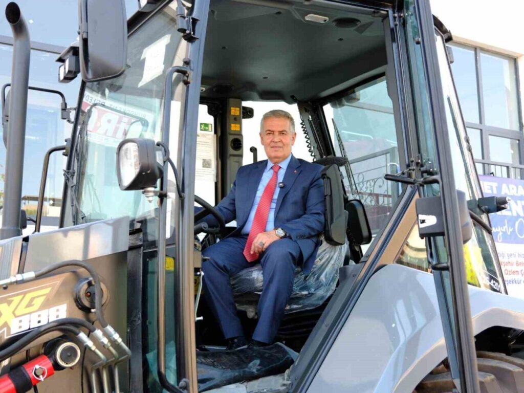 aydin buyuksehirden sultanhisara yeni araclar ed79f062b378
