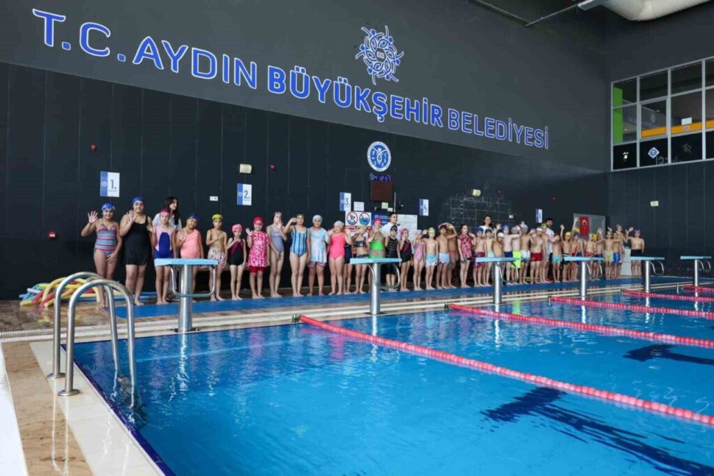 aydin buyuksehirin yaz donemi yuzme kurslarina yogun ilgi 1b570f9e19f2