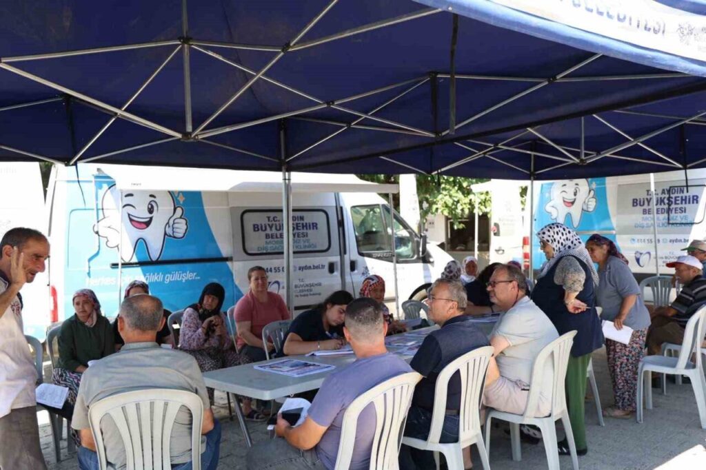 aydinda mobil dis klinikleri vatandaslarin ayagina gidiyor 128fc6fd9c28