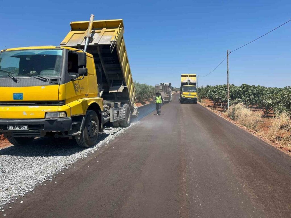 aydinin dort bir yaninda yol calismalari suruyor 8b9b364962ca