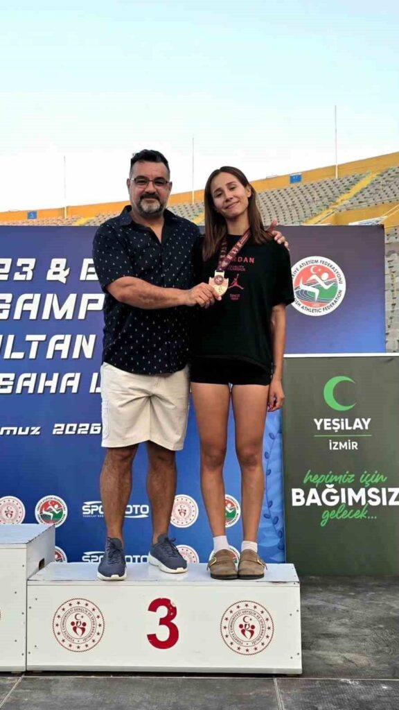 aydinli atletler turkiye sampiyonasindan madalyayla dondu d1dd58301b2c