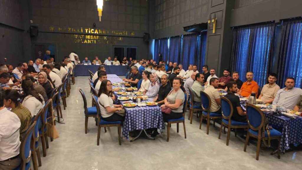 baskan arslan firma temsilcileri ile kahvaltida bulustu df88b51ef795