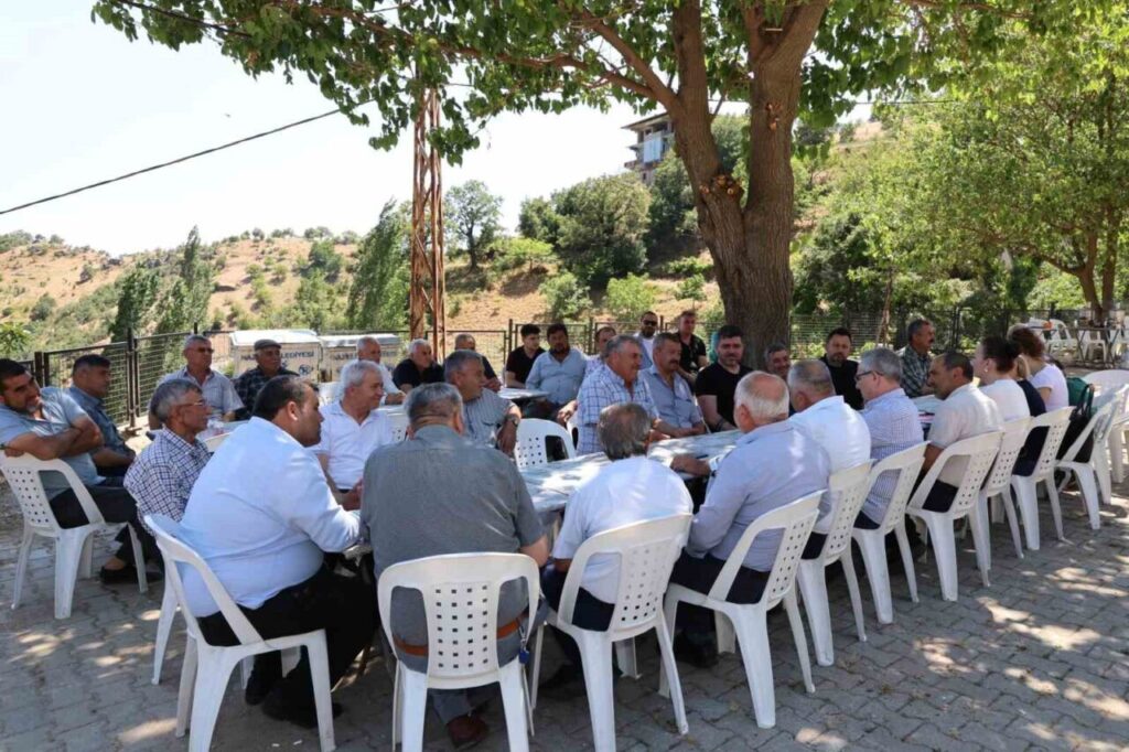 baskan tetik mahalle sakinleri ile bir araya geldi 83edc422e4f5