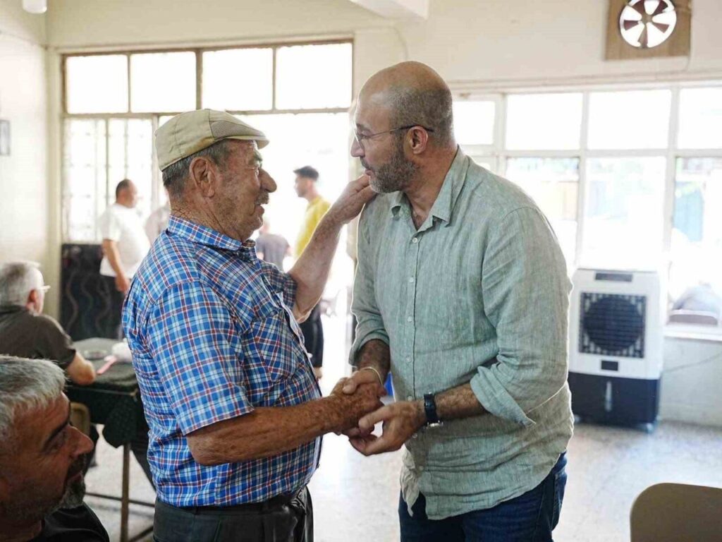 baskan zencirci meseli mahallesinde vatandaslarla bulustu 8ba379ea6377