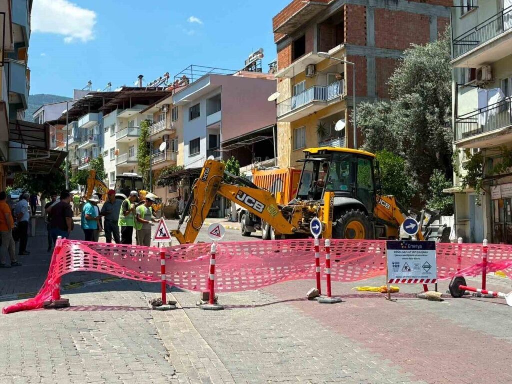 Bozdoğan’da doğalgaz için ilk kazma vuruldu 6 bozdoganda dogalgaz icin ilk kazma vuruldu e85779e412b9