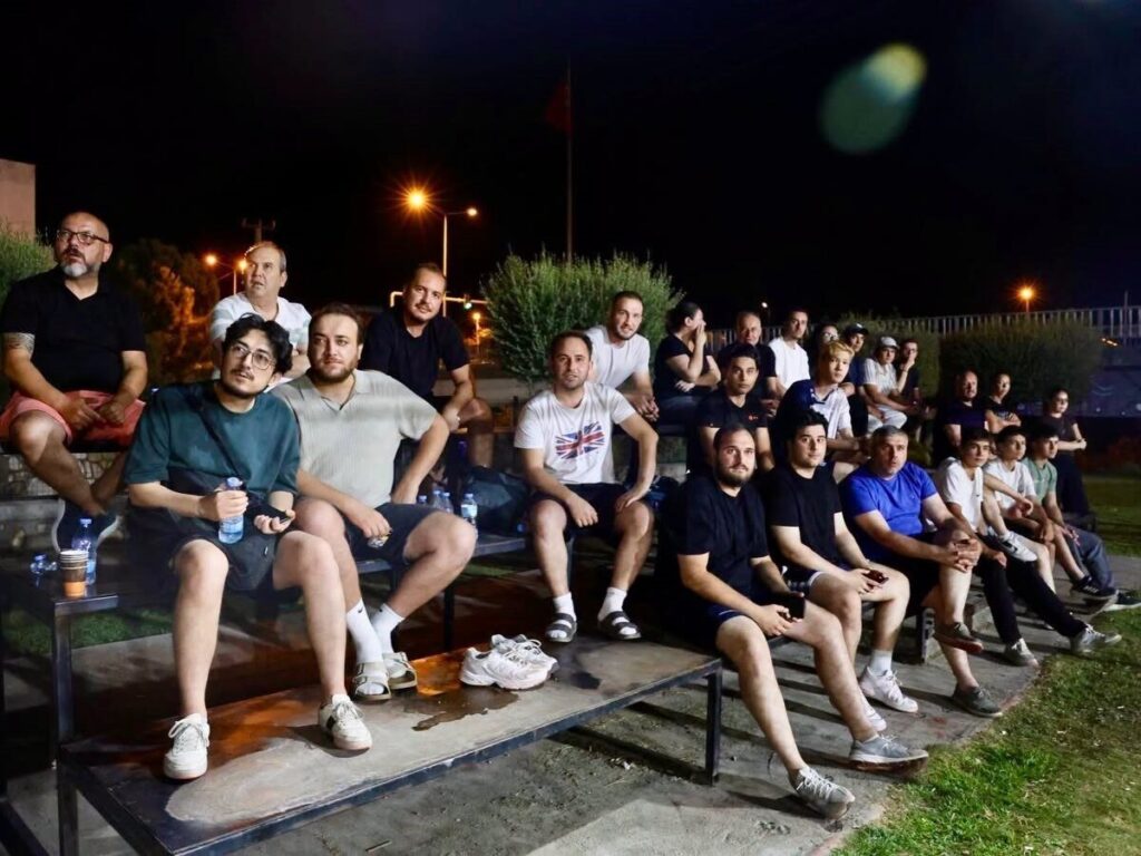 cinede 3x3 sokak basketbolu turnuvasi kupa toreniyle tamamlandi 4d2a2a727cf0
