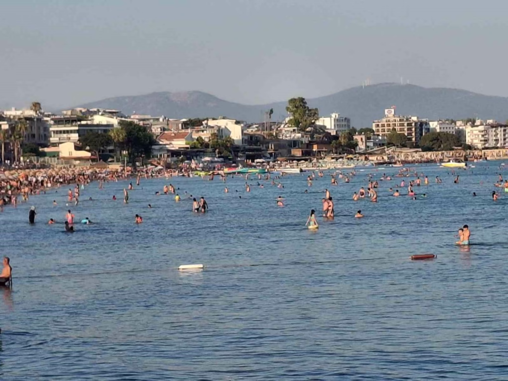 didim sahillerini tatilciler doldurdu 4970fa06d58d