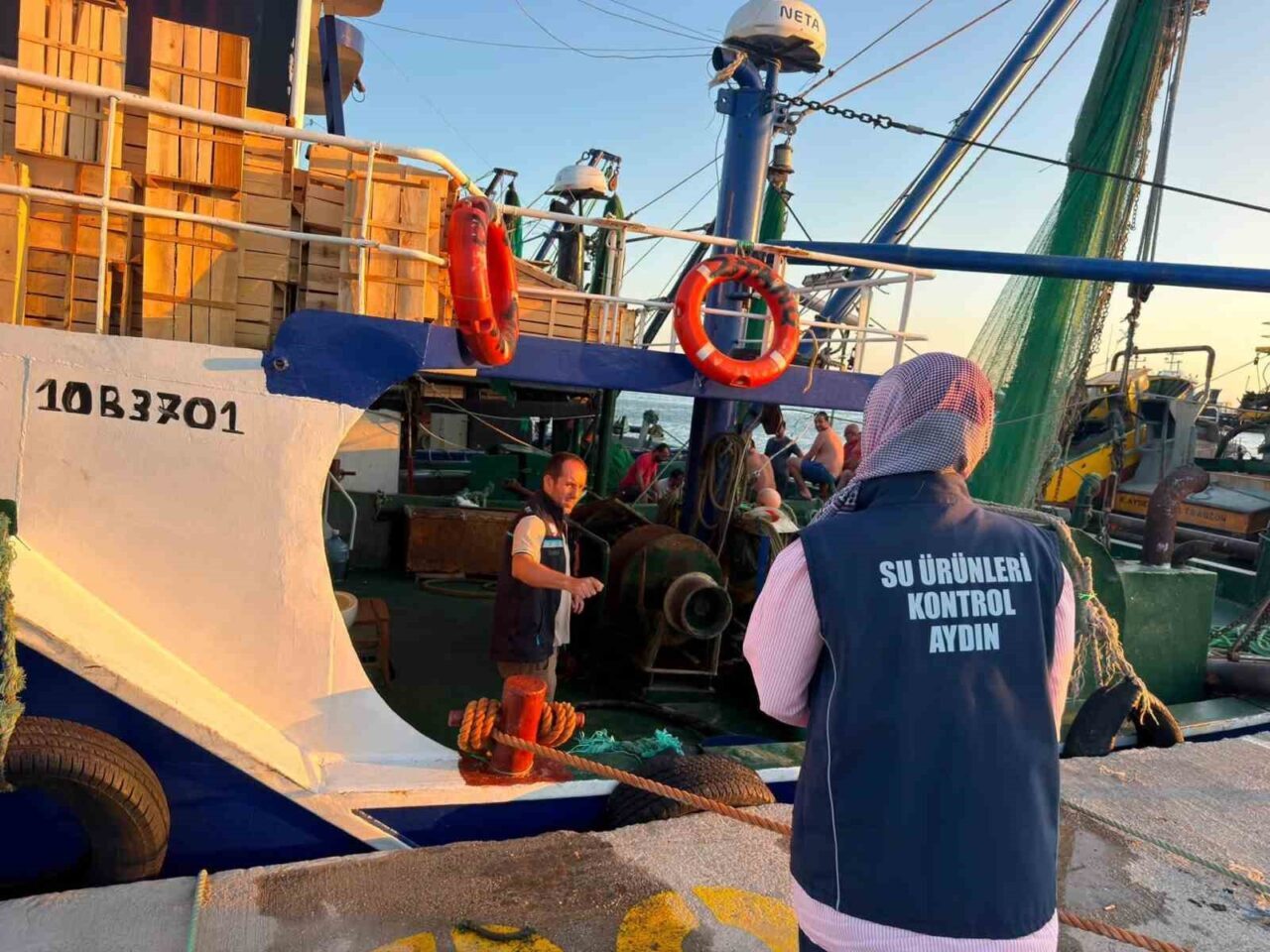 didimde uluslararasi sularda avlanan trol teknelerine denetim 2ee7b287593e