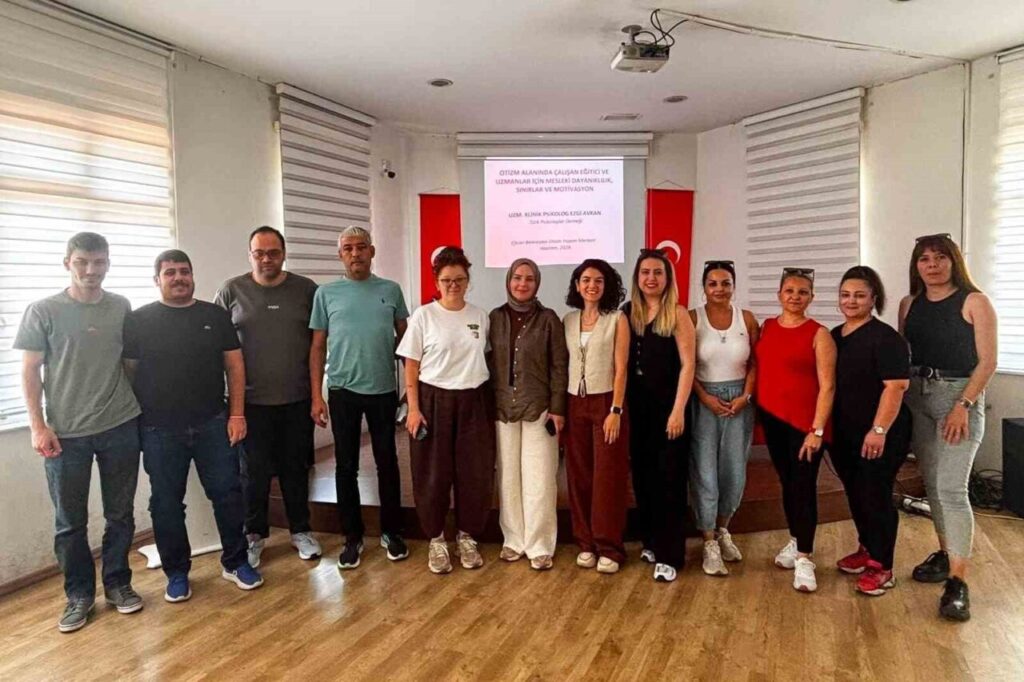 Efeler Belediyesi’nden özel eğitim personeline psikolojik destek 2 efeler belediyesinden ozel egitim personeline psikolojik destek f90eccbdf06c