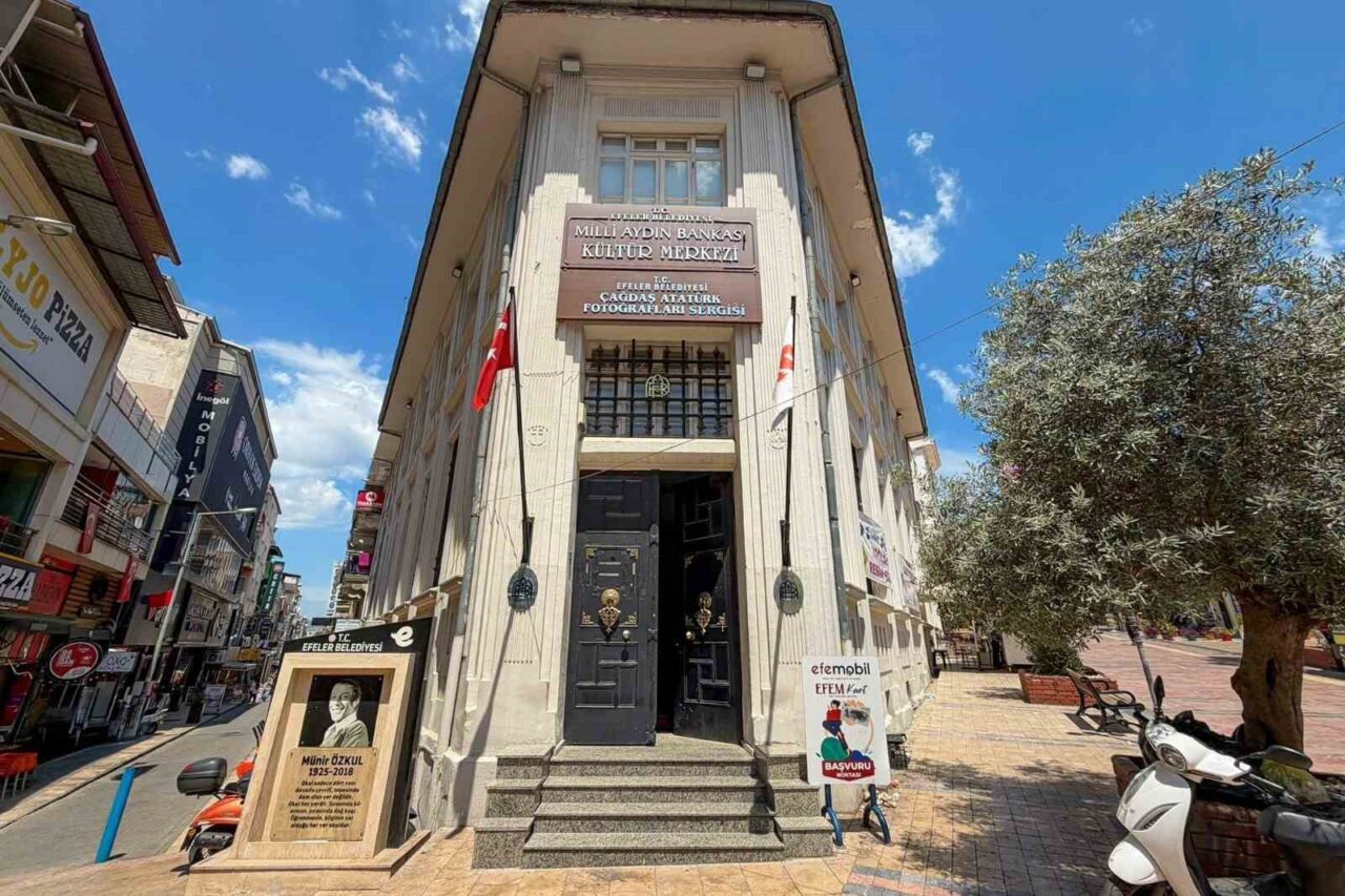 Efeler Belediyesi’nden üniversite adaylarına ücretsiz tercih desteği 2 Efeler Belediyesi’nden üniversite adaylarına ücretsiz tercih desteği